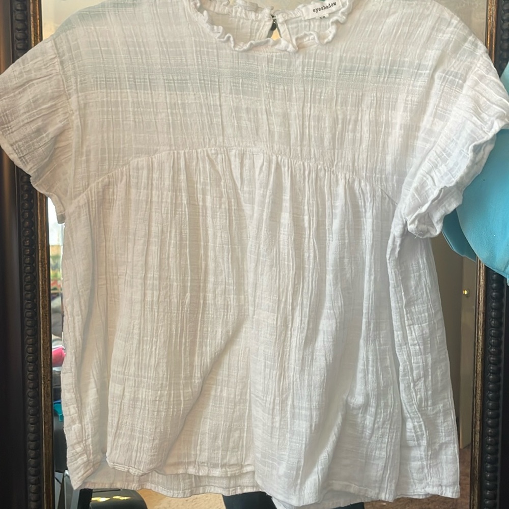 Hardly ever been worn, and is in good condition
